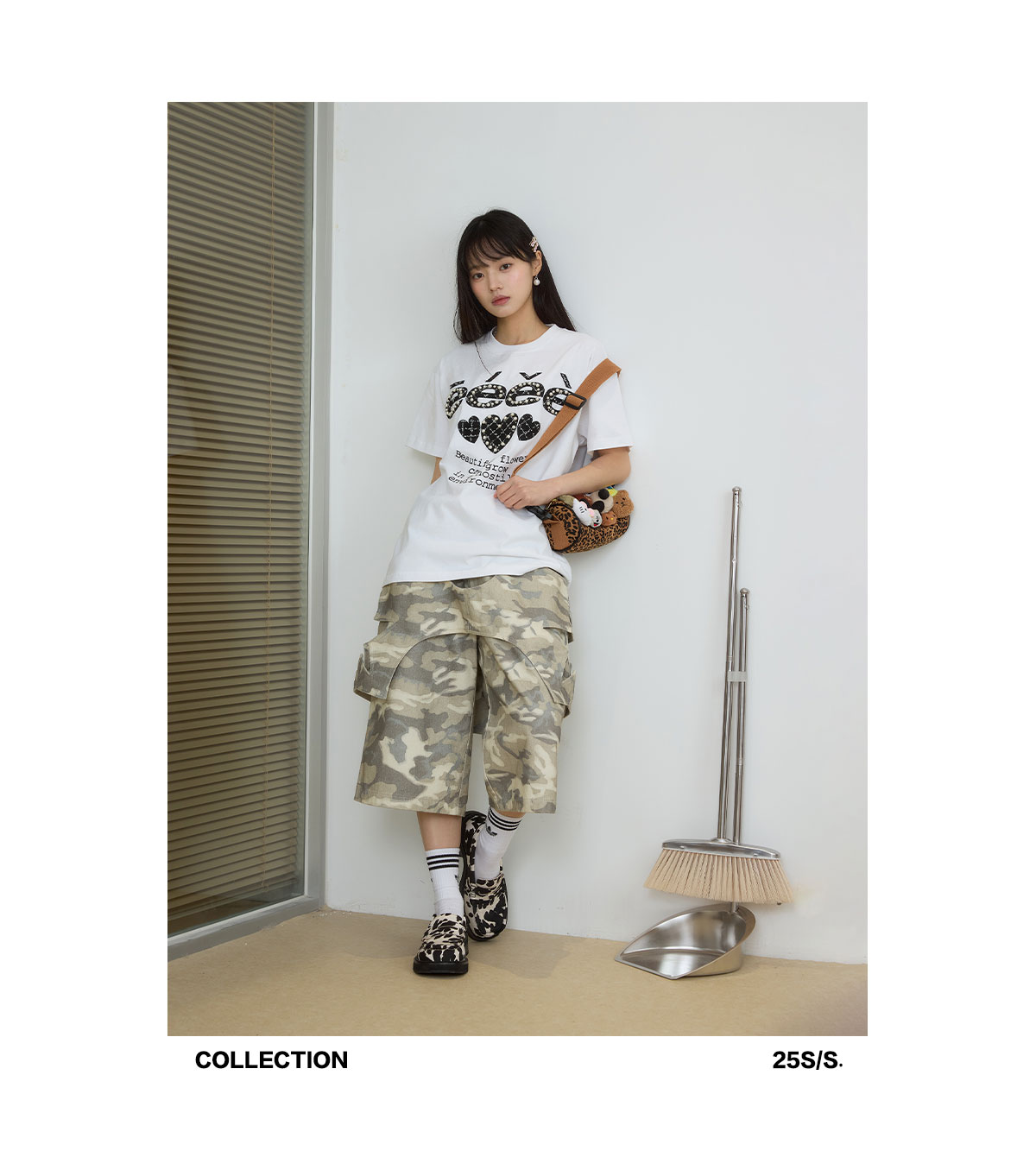 eeeeArtmonster Heart Patch Beaded Letter Tee