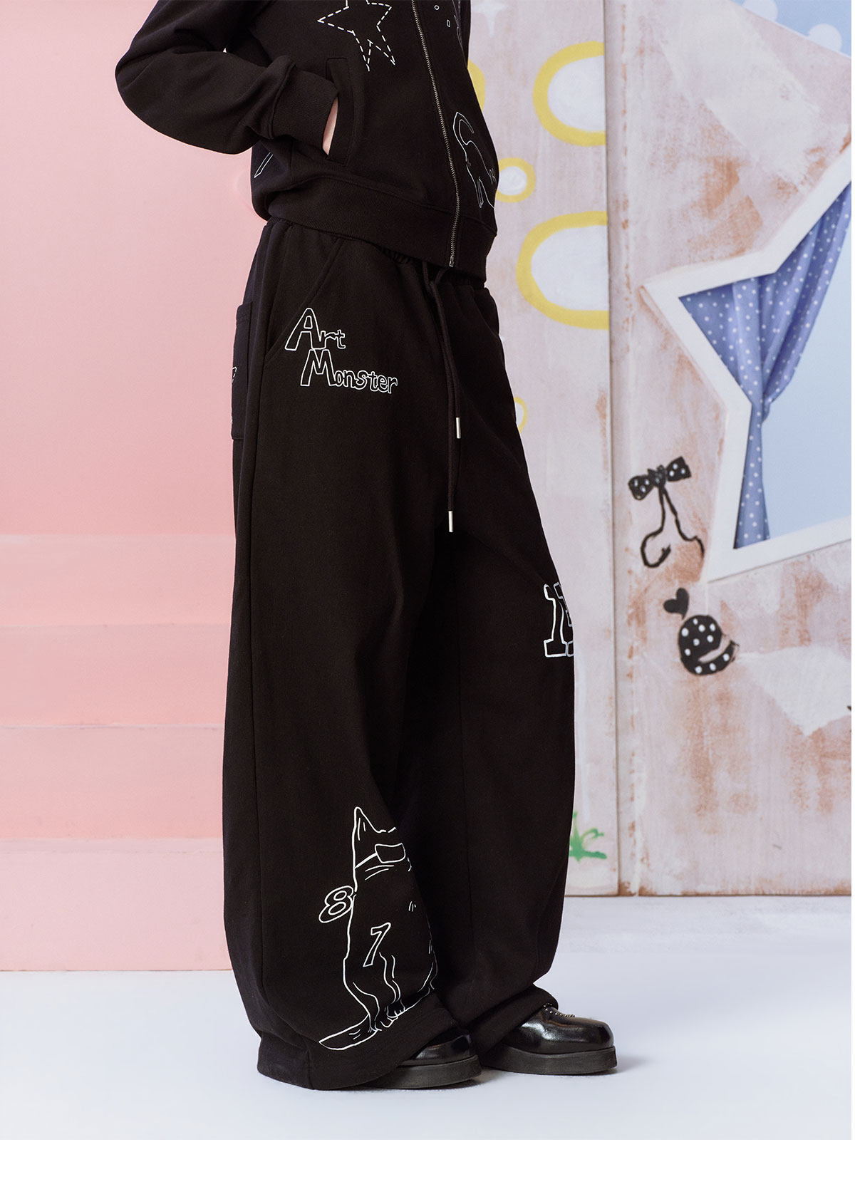 eeeeArtmonster Hand-Drawn Doodle Cat Print Sweatpants
