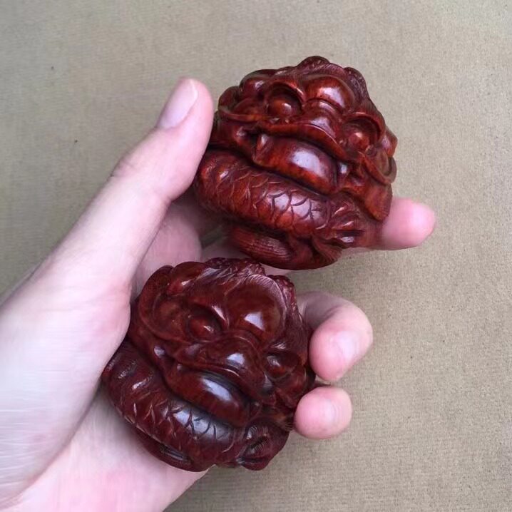 Authentic Indian Leaf Purple Rock Health Ball Massage Handball Carved a handball collection gift