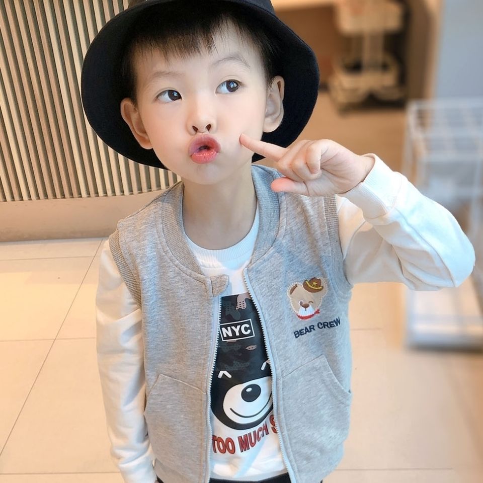 バラ親子子供ベスト春と秋2025新しい男の子のニットカジュアルベストジャケットトップウエストコートファッショナブル