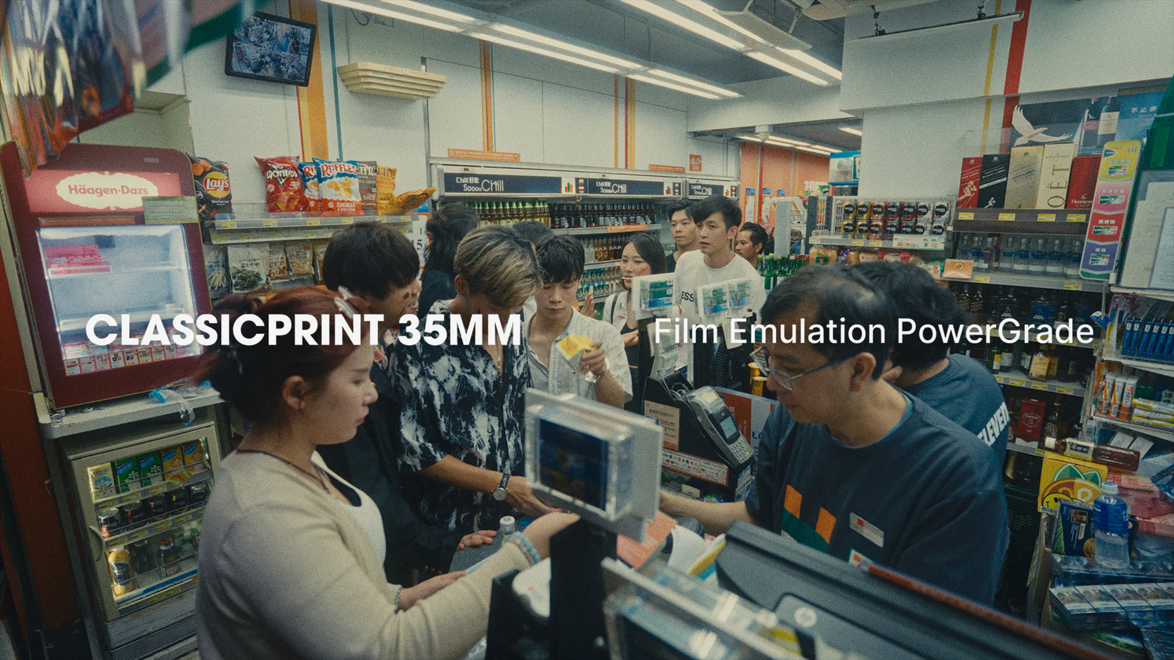 ClassicPrintv2_Stills_711.webp