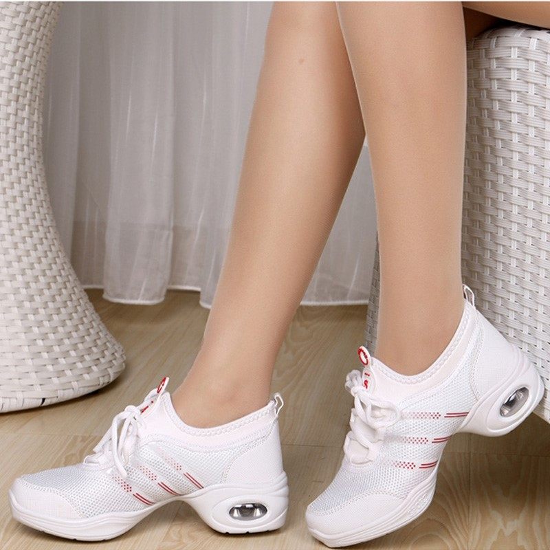 New square dance shoes summer white dance shoes women's modern dance shoes in the heel mesh soft bottom sailor dance shoes