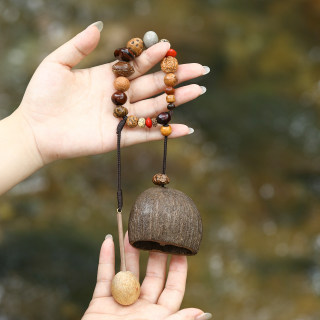 Eighteen seed wood fish natural fruit hand bell sound therapy car bag pendant bell decompression small toy gift