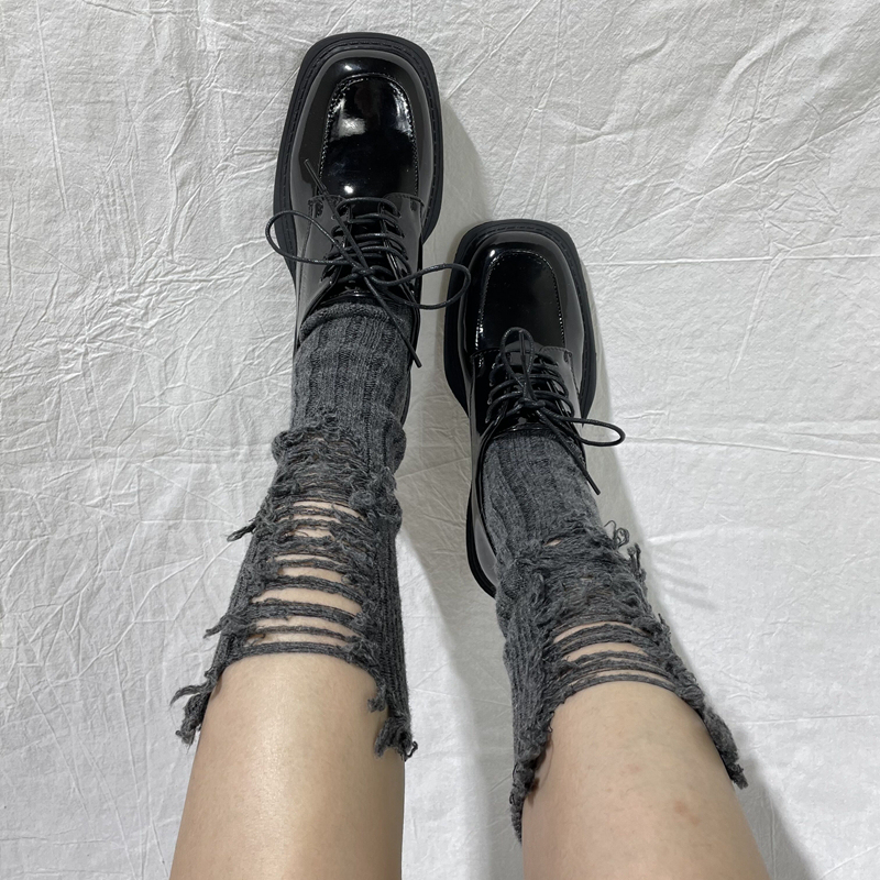 Maison Margie Beggar-Style Wool Ripped Socks Mid-Calf Ashige Runway Style Fashionable Women's Casual Cut