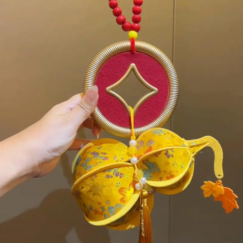 Year of the Horse Chinese Style Handmade DIY Decorative Gourd Ornament New Year Hanging Decoration for Doorway, Living Room, Background Wall Decoration Arrangement