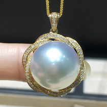 Cold light Australia and white pendant natural seawater southern Yang white beads are flawless and flawless light 18K gold diamond necklace