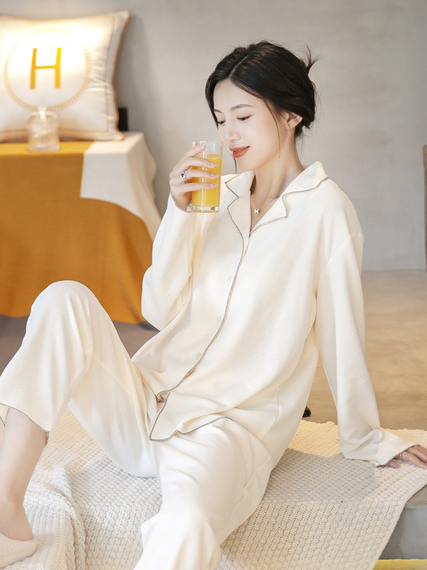 Sandro Vicari's new sleepwear female spring autumn pure cotton long sleeve sweet and small turning loose for casual home wear