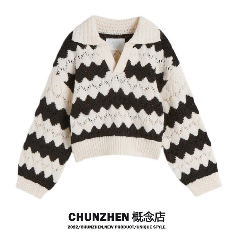 Short mini-skirt, autumn sweater, small design cardigan, trend of season Short mini-skirt, autumn sweater, small design cardigan, trend of season