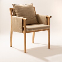 Nordic minimalist design creative solid wood armchair living room Leisure single chair study room Desk and chair Restaurant fabric chair