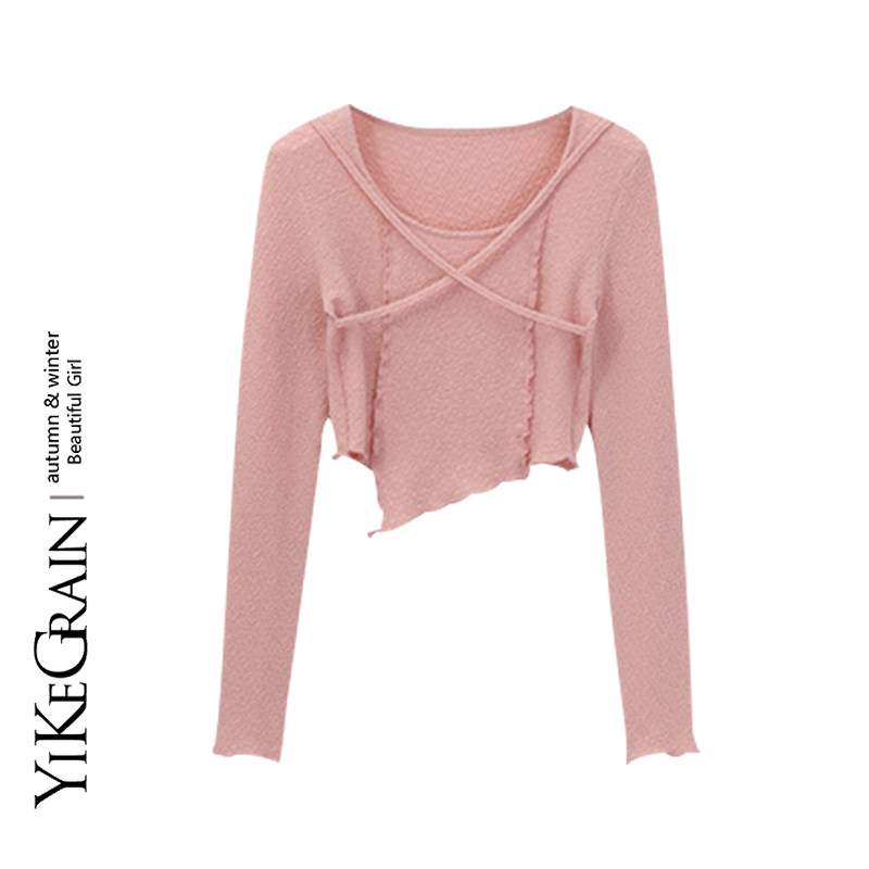 YiKeGrain STU Winter King Fried Muscle Sense Cross Knit Blouse Woman in a long sleeve inside lap