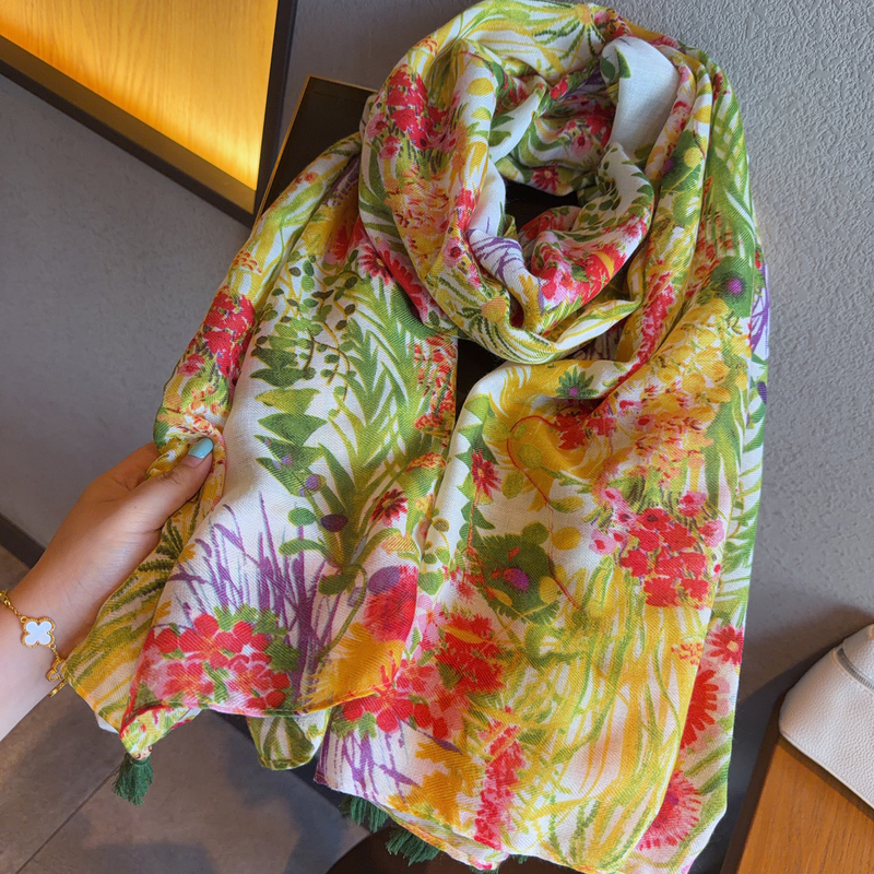 Colorful Sunflower Pastoral Style Wooden Bead Tassel Cotton and Linen Scarf for Women, Versatile Sun Protection Shawl, Xinjiang Travel Beach Towel