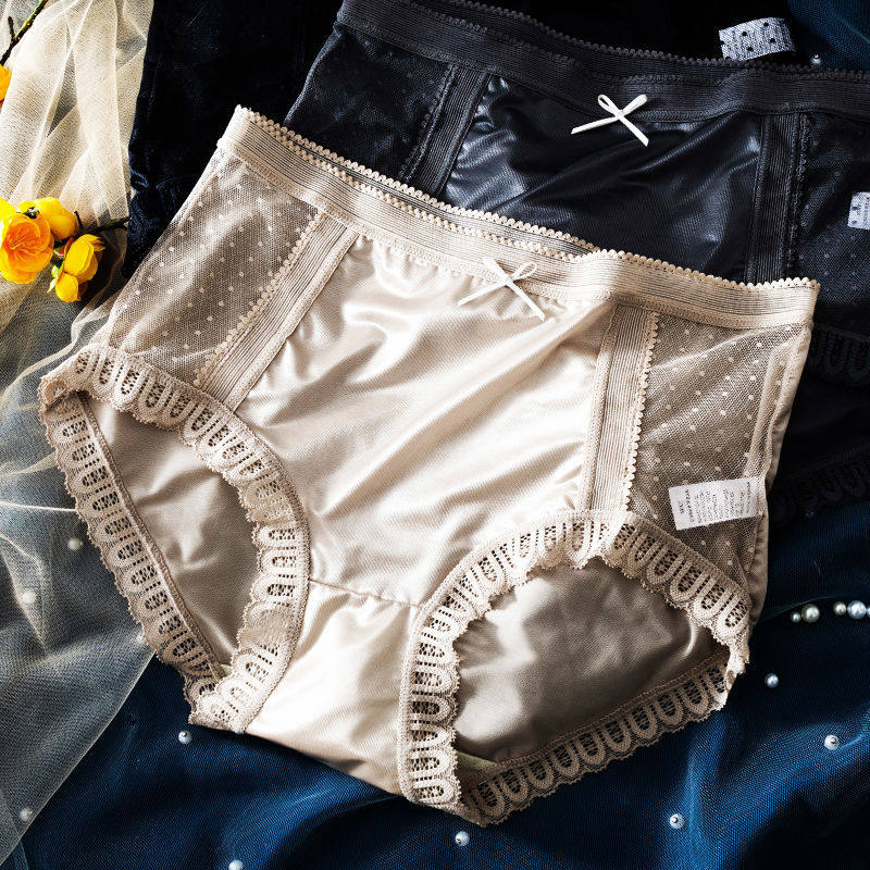 Satin silk panties women's pure cotton antibacterial crotch sweet mid-high waist seamless lace sexy large size triangle shorts women