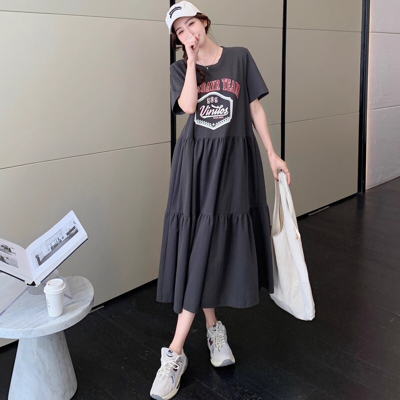 French Uamtor Maternity Wear 2026 Summer New Large Size Loose Belly-Covering Dress Slimming Pleated T-Shirt Dress