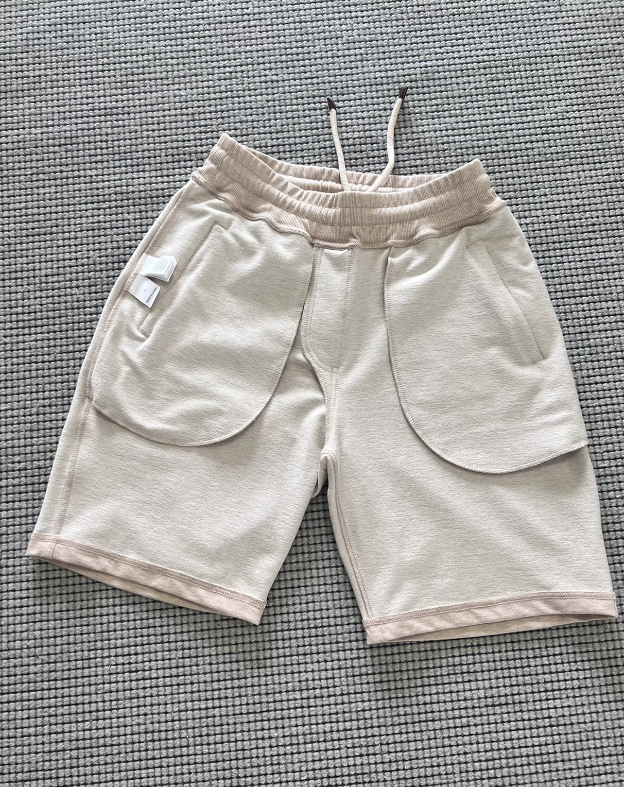 Соромео's Sunshine 22 Весна и Лето мужские_MISCELLANEOUS_Woven Fine Circle Cotton Bermuda спортивные шорты