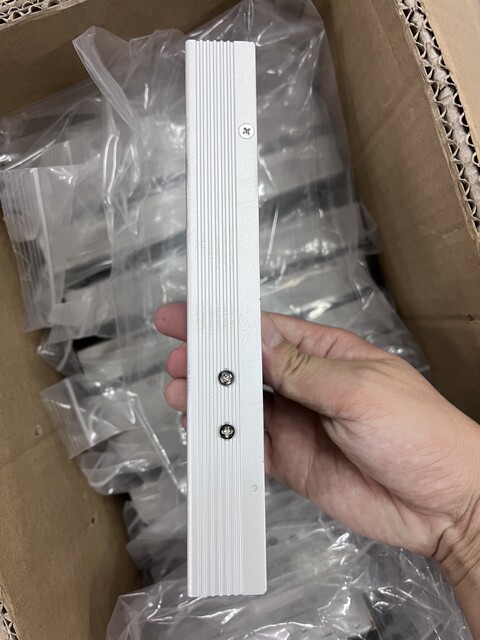 UHP-200-12 switching power supply 12v200W, condition more than 90% new, rechargeable and guaranteed to be authentic