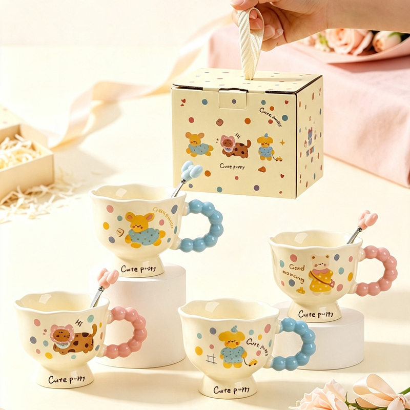 Souvenir Ceramic Mug, Annual Meeting Gift, Cute Bear Water Cup with Spoon, Tall Glass, Practical Birthday Gift Souvenir Ceramic Mug, Annual Meeting Gift, Cute Bear Water Cup with Spoon, Tall Glass, Practical Birthday Gift