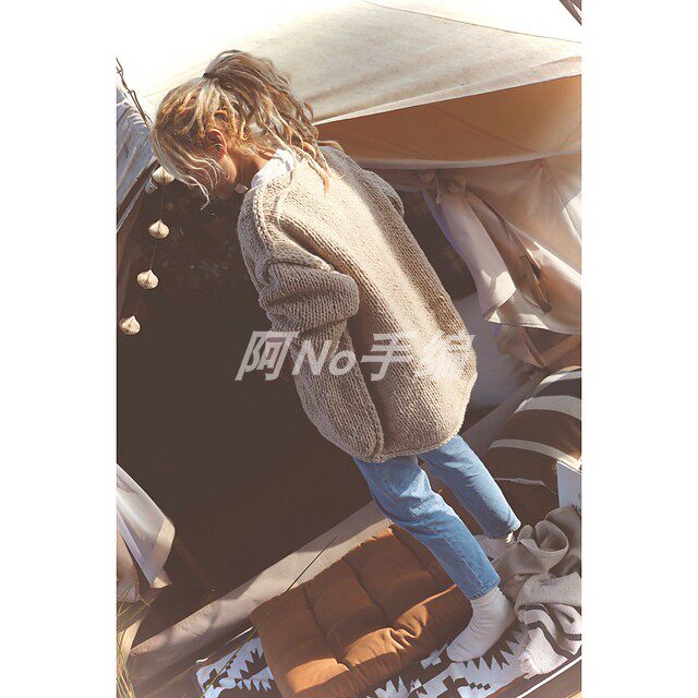 Xiaofu Weighs Lbs Lady Casual Treachwear Agno in Chinese Woven Diagrams Decontext Caption