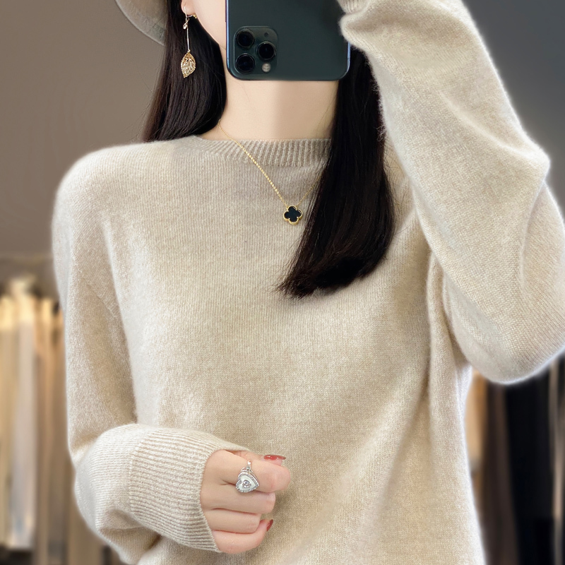 Women's Cashmere Sweater with Round Neck, Long Sleeves, Loose Fit, Simple Thin Style, Suitable as an Inner Layer or Base Layer Wool Sweater