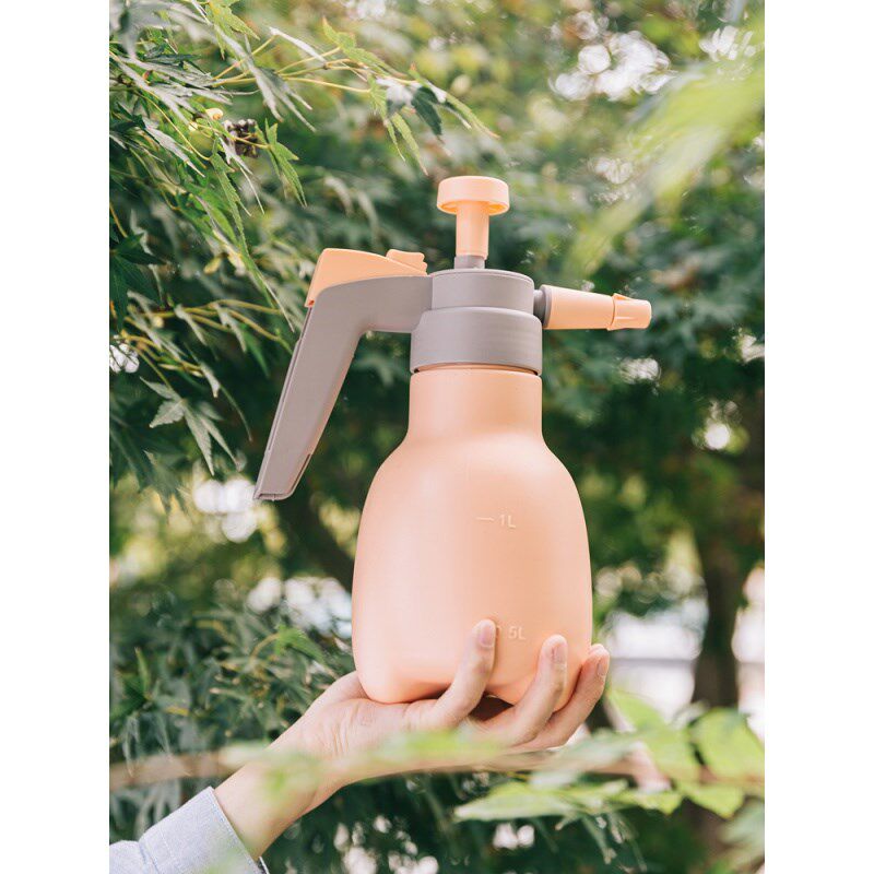 Watering watering can spray bottle gardening household watering can air pressure sprayer pressure watering can watering can
