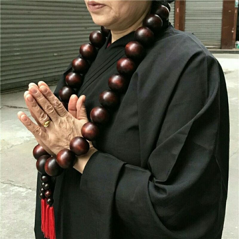 首にかける仏教のビーズ、赤い木製の大きな首掛け40MMの直径4センチの超大型の陸智神沙僧侶の仏教のビーズ