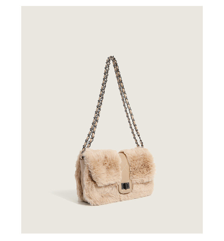 Borsa a tracolla donna in peluche con catena, pochette elegante_voghion.com