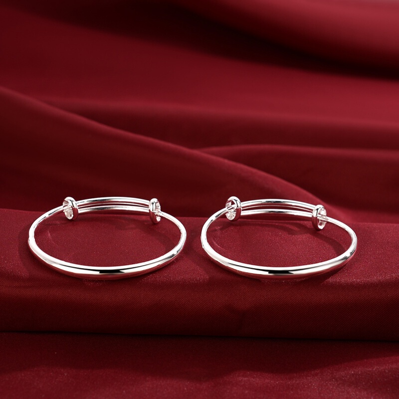 Children's Bell Bracelet, Round Rod, Adjustable, Safe for Kids, Infants, Boys and Girls, Smooth Silver-Plated Bracelet, 1 Pair