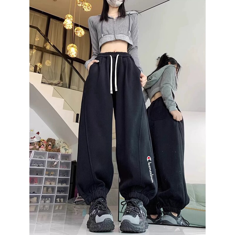 Champion Rainbow American-Style Sports Pants for Women, New Spring and Autumn Style, Lazy Loose Casual Pants, Curved Hem Jogger Sweatpants Champion Rainbow American-Style Sports Pants for Women, New Spring and Autumn Style, Lazy Loose Casual Pants, Curved Hem Jogger Sweatpants