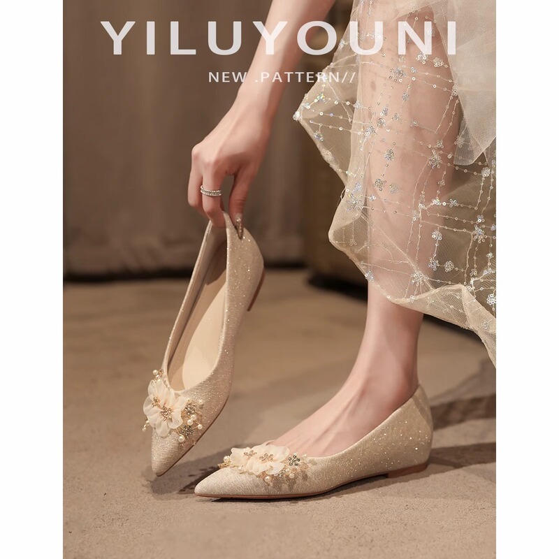 Maternity Flat Wedding Shoes, Dual-Wear with Xiuhe Wedding Dress, Crystal Shoes for Pregnant Women, Comfortable and Height-Increasing, Bridesmaid Shoes to Match Dresses Maternity Flat Wedding Shoes, Dual-Wear with Xiuhe Wedding Dress, Crystal Shoes for Pregnant Women, Comfortable and Height-Increasing, Bridesmaid Shoes to Match Dresses
