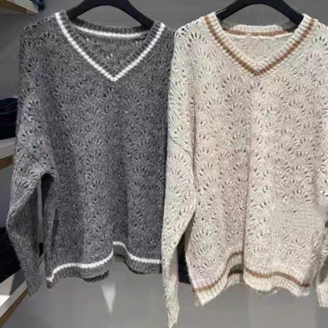 Baozhen Pure Original 2025 Autumn New V-Neck Casual Versatile Loose Pullover Knitted Sweater-2241 Baozhen Pure Original 2025 Autumn New V-Neck Casual Versatile Loose Pullover Knitted Sweater-2241