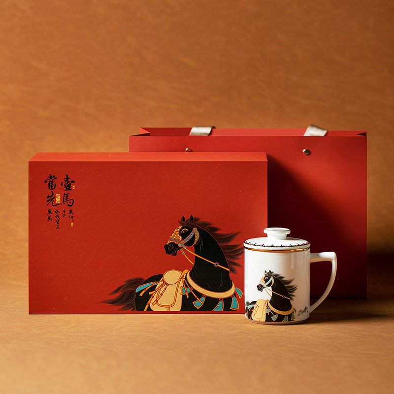 2025年中国风一马当先将军杯茶水分离马克杯，企业年会送礼新选择？