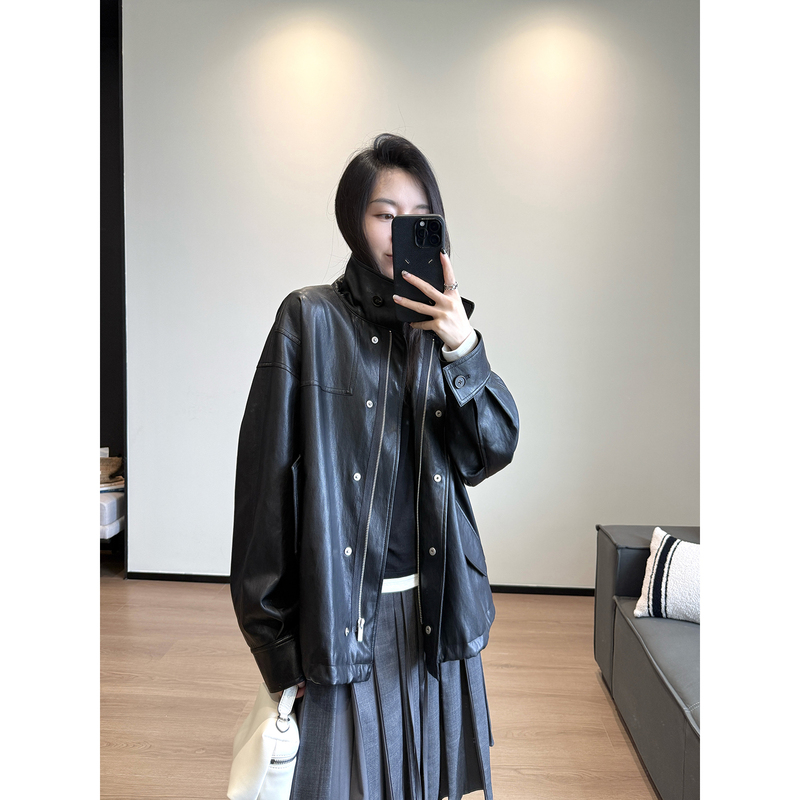 Awencoat Dropped Shoulder Sleeves Silhouette High-End Leather Jacket Retro Stand Collar Black Pu Leather Flight Jacket for Women Autumn Awencoat Dropped Shoulder Sleeves Silhouette High-End Leather Jacket Retro Stand Collar Black Pu Leather Flight Jacket for Women Autumn