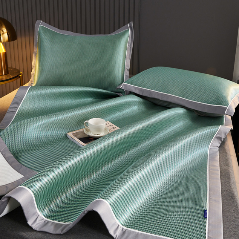 High-end baby 1800d ice silk mat three-piece summer home student dormitory single double ice silk mat washable