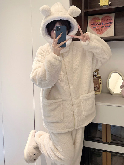 Niedliche Pyjamas aus Korallensamt mit Kapuze für Damen im Herbst und Winter sowie Samt und verdicktes Flanell können außerhalb des Heimkleidungssets im Winter getragen werden