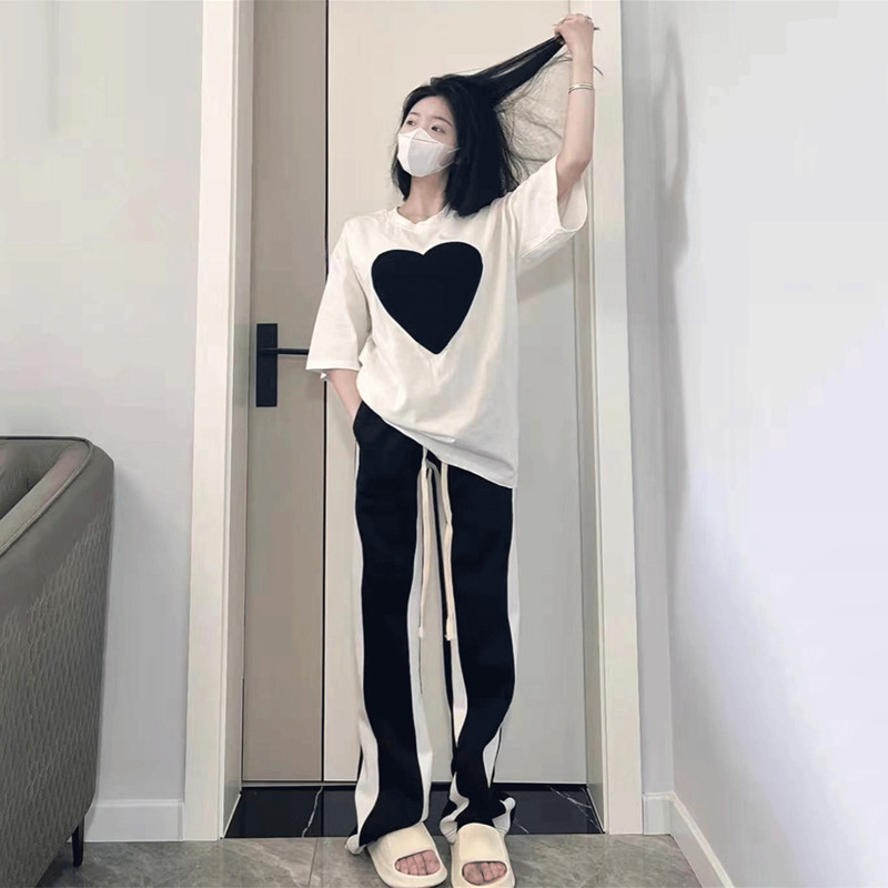 Running suit female summer students loose and thin Korean version of fashion short sleeve trousers casual two pieces