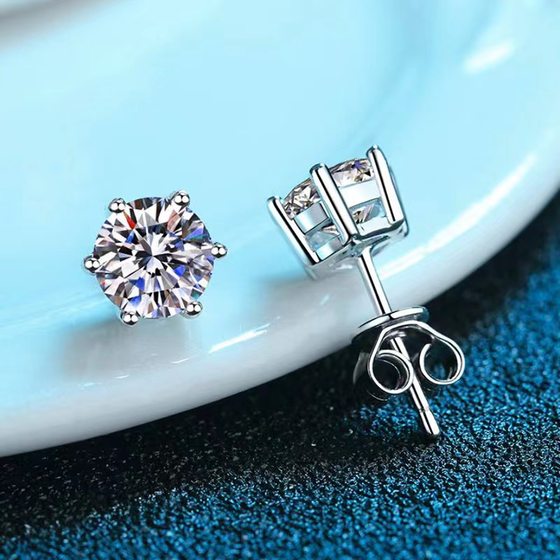 S925 실버 Moissanite 귀걸이 일본과 한국 스타일의 클래식 1 캐럿 6구 저자극성 다이아몬드 귀걸이 단순 귀걸이