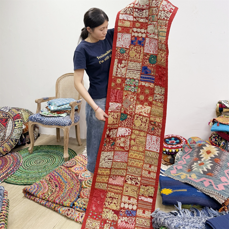 Indian Hand-Embroidered Table Runner 200*50 (Color Selection from the Live Broadcast)
