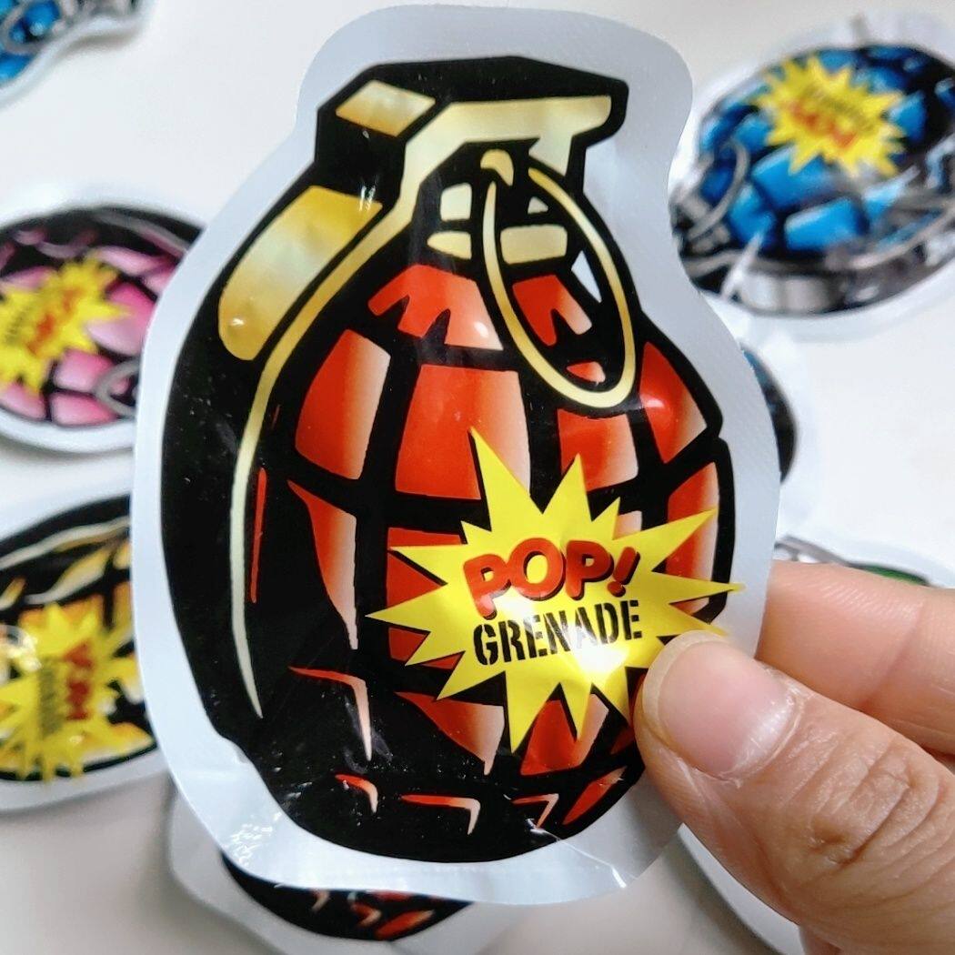 Simulation self-explosive explosive grenade tricky toy grenade decompression toy grenade balloon startled scare bag