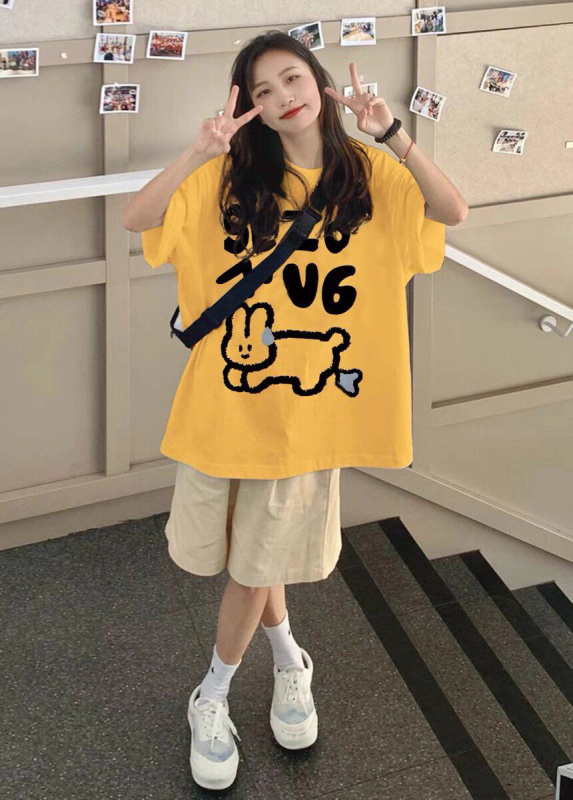 Korean-Style Sweet Summer Casual Sports Suit for Women, Short-Sleeved T-Shirt, Loose-Fitting Korean-Style Student Running Shorts Two-Piece Set Korean-Style Sweet Summer Casual Sports Suit for Women, Short-Sleeved T-Shirt, Loose-Fitting Korean-Style Student Running Shorts Two-Piece Set