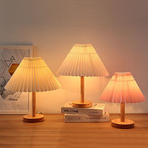 Day-type table lamp bedroom bedside headlights cozy small night light Nordic ins wind less female dorm room decorated with eye light soft light