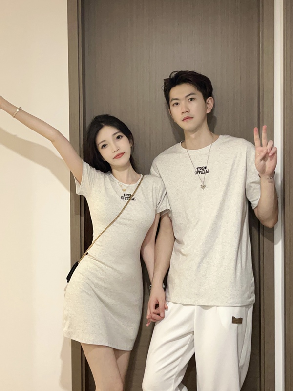 Different Couple Outfits, Summer High-End Suits, One Skirt and One Shirt, 2025 New Short-Sleeved T-Shirt Women's Dress ins