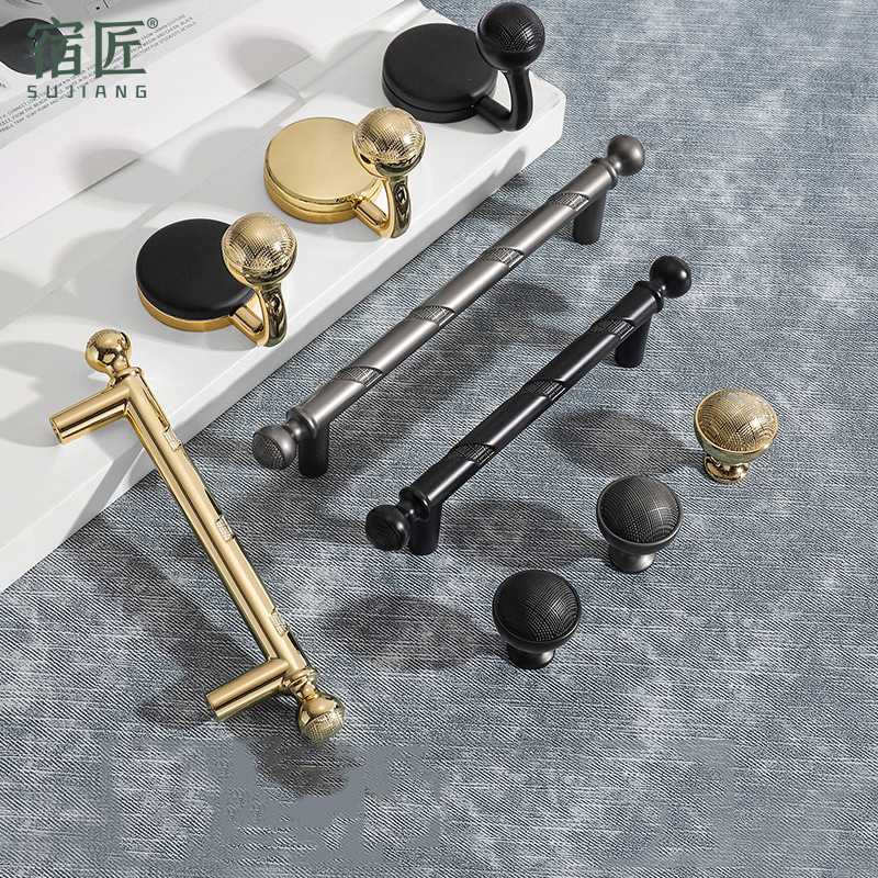 European-style high-end golden light luxury cabinet door handle wardrobe door large handle high-end creative drawer wine shoe cabinet black