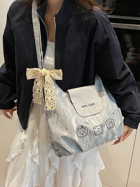 Casual and Versatile Tote Bag for Women, Fashionable and Simple Commuter Backpack, Large Capacity, Cute and Stylish Single Shoulder Crossbody Bag