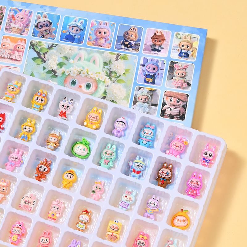 40-Hole Poke-A-Dots Blind Box Poke-A-Dots Fun Children's Gift Doll Poke-A-Dots Fun Stall Toys Class Reward Small Gifts