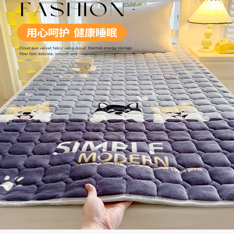 Milk Velvet Mattress for Home Bedroom Dormitory Student Single 90X190 Mattress Quilt Bed Pad Soft Cushion Dual-Use for Winter and Summer Milk Velvet Mattress for Home Bedroom Dormitory Student Single 90X190 Mattress Quilt Bed Pad Soft Cushion Dual-Use for Winter and Summer