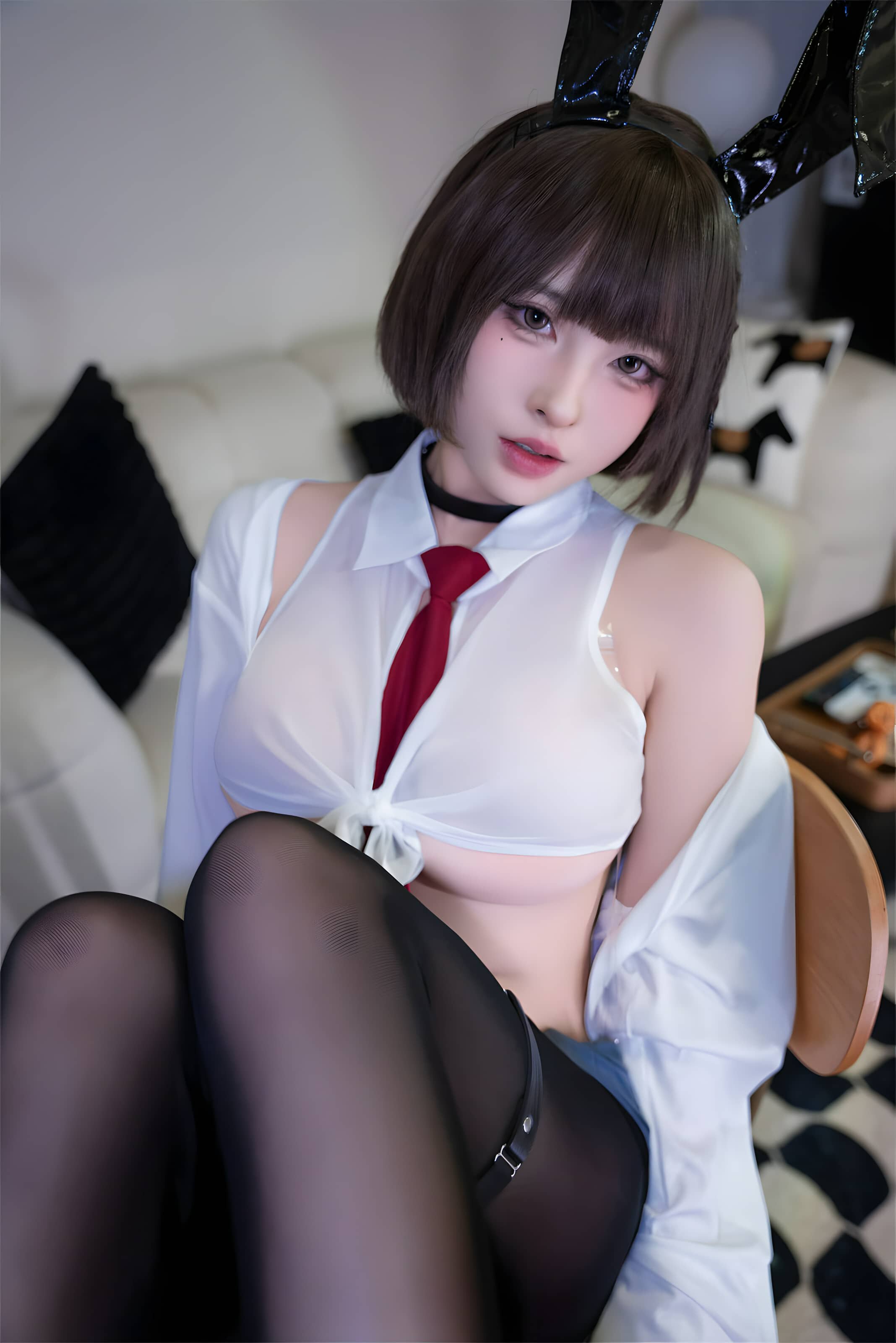 清水由乃 不良JK兔女郎