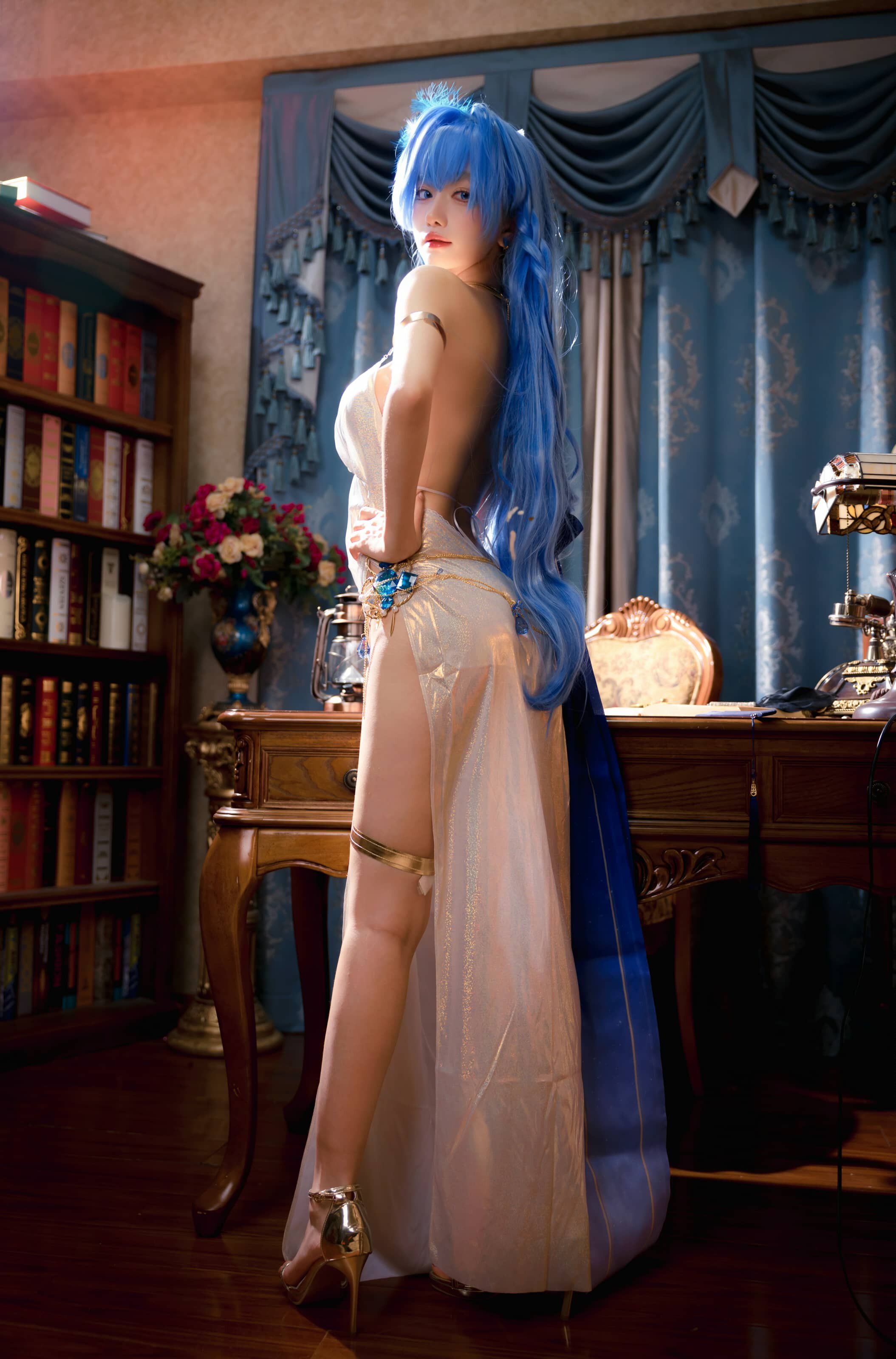 Shika小鹿鹿 Nikke胜利女神 海伦