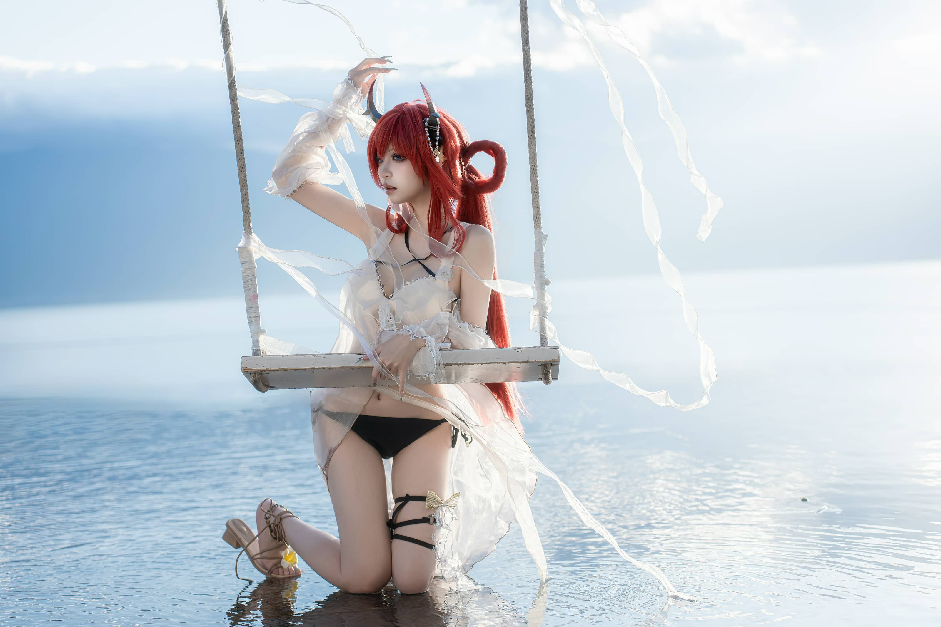 纸悦Etsu_ko 明日方舟 史尔特尔泳装