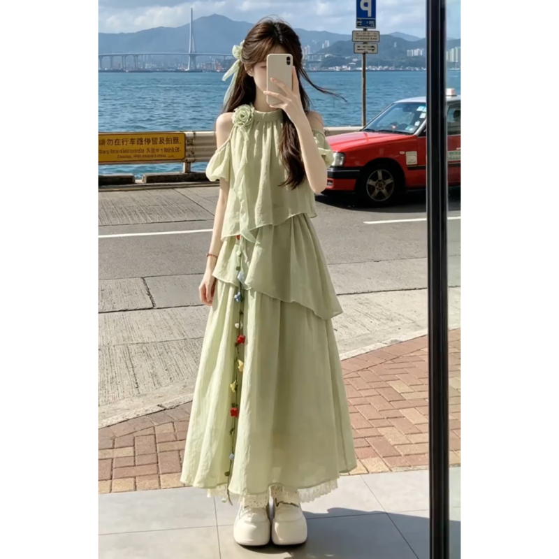 Gentle Holiday Style Green Off-Shoulder Halter Dress for Women, Summer French Sweet Age-Reducing Fairy Cake Long Dress Gentle Holiday Style Green Off-Shoulder Halter Dress for Women, Summer French Sweet Age-Reducing Fairy Cake Long Dress