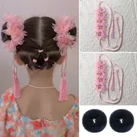 Розовый пончик