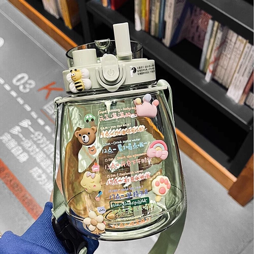 Вместительная и большая летняя высококачественная детская спортивная бутылка со стаканом, трубочка, популярно в интернете